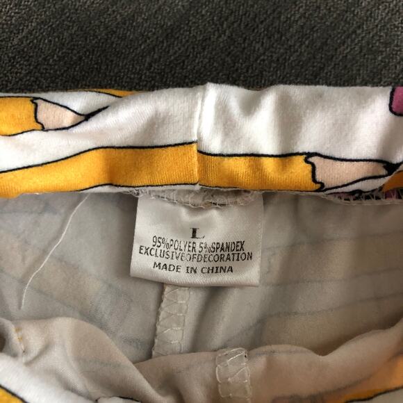 Yellow pencil back to school pompom shorts size 5/6 - Picture 2 of 5